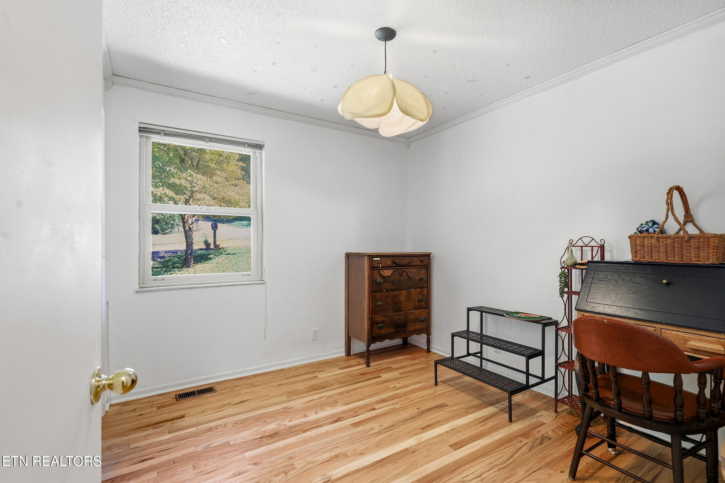 1403 Northshire Lane