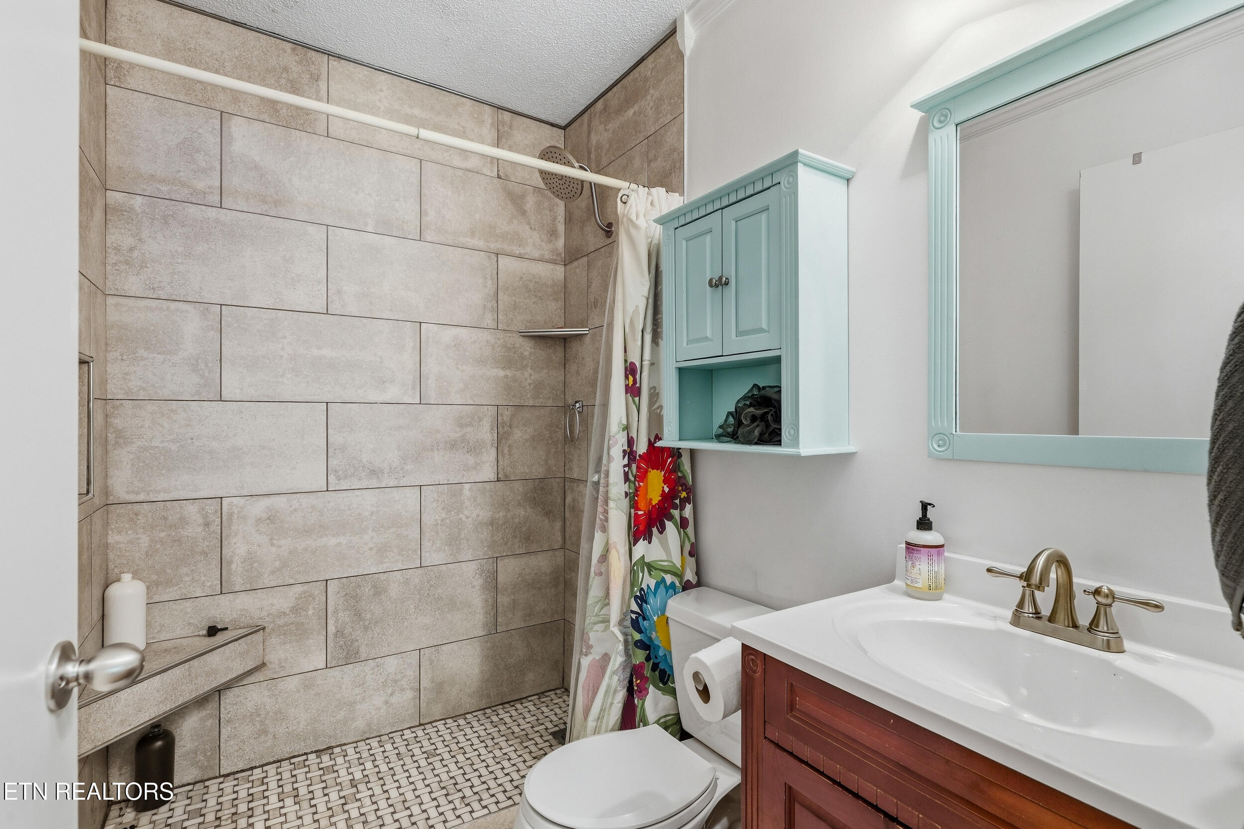 1403 Northshire Lane