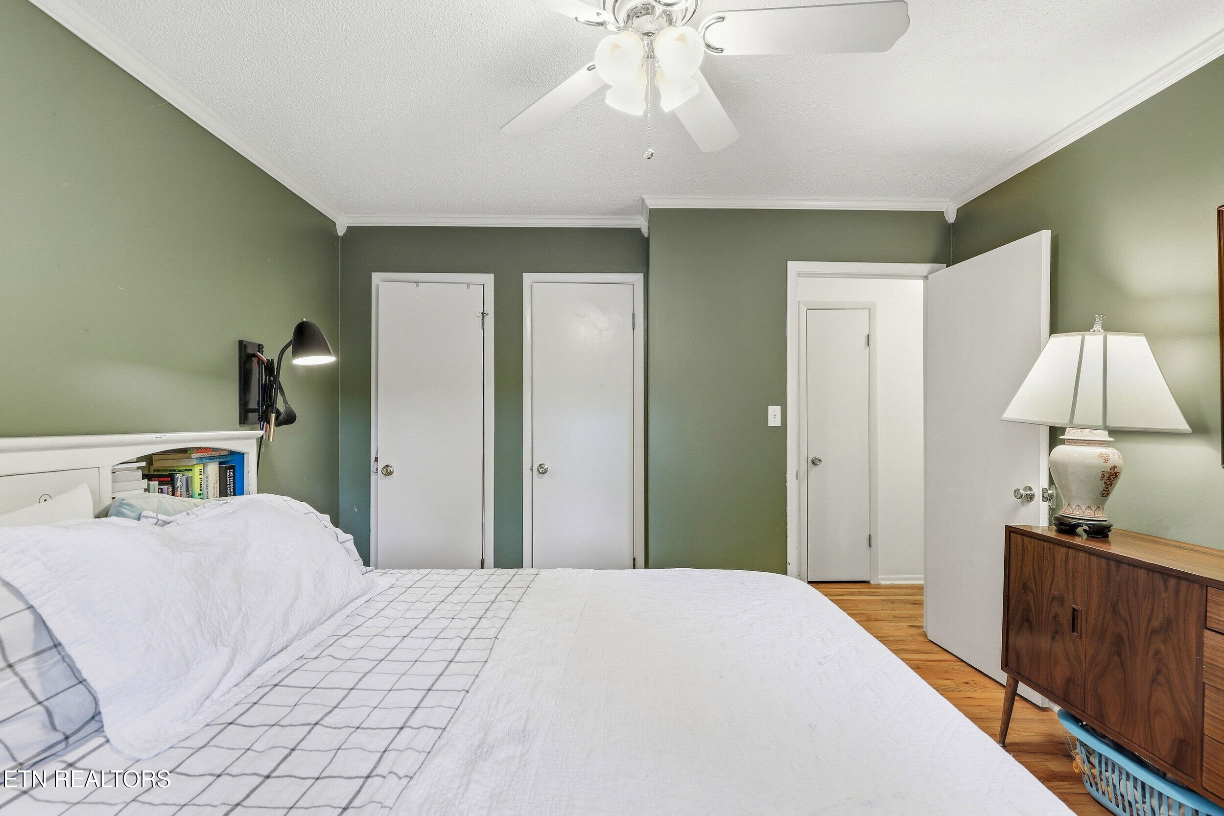 1403 Northshire Lane