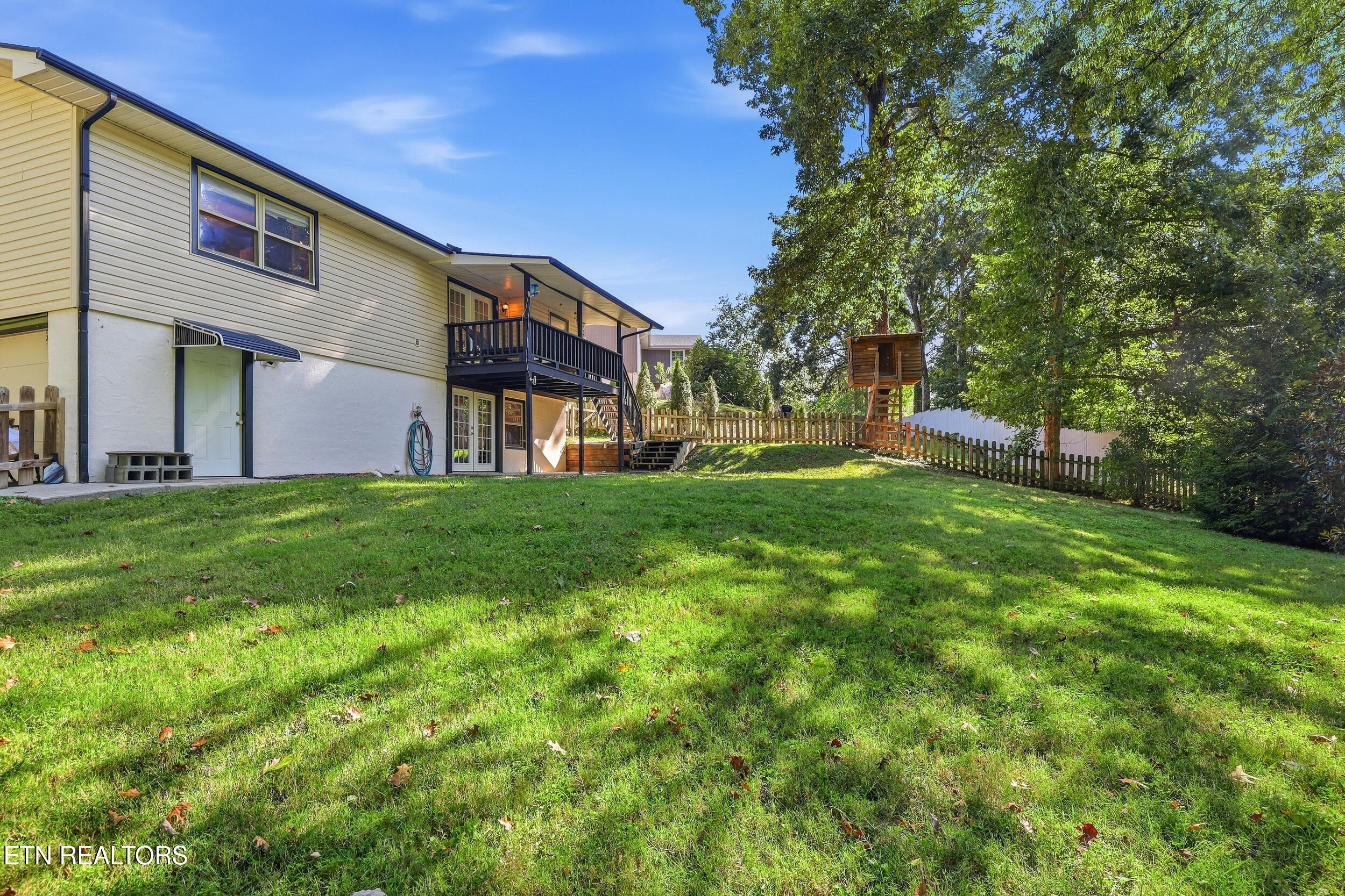 1403 Northshire Lane