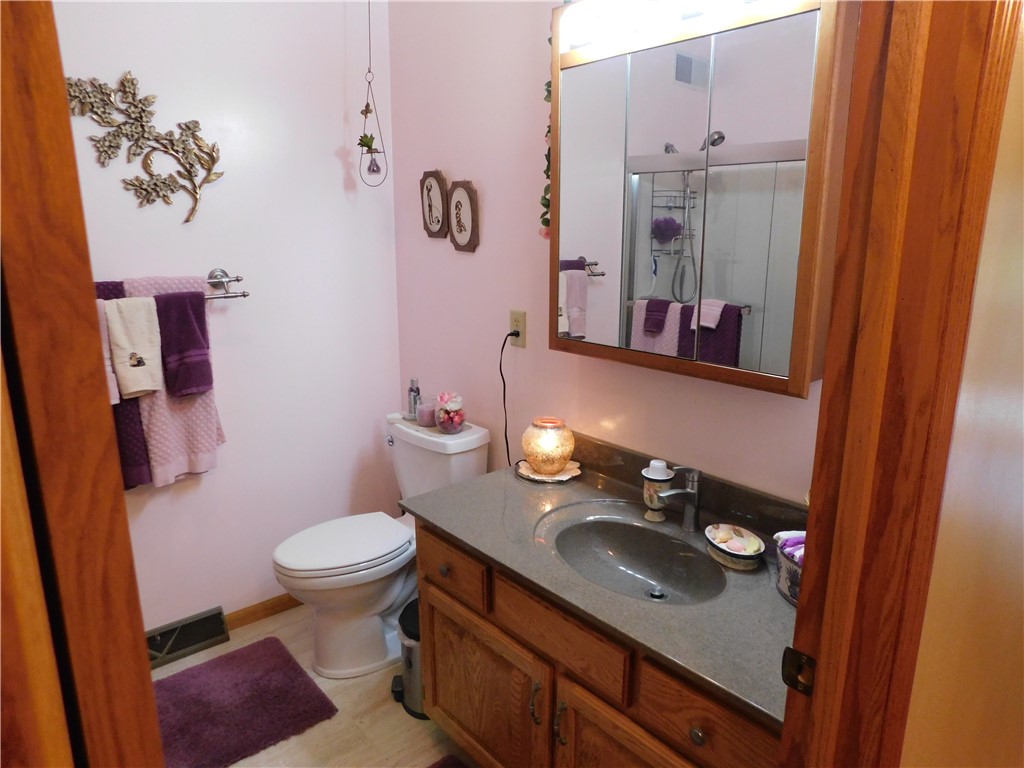 801 Menasha Avenue E