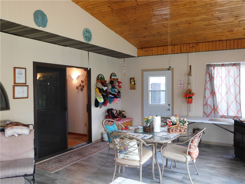 801 Menasha Avenue E