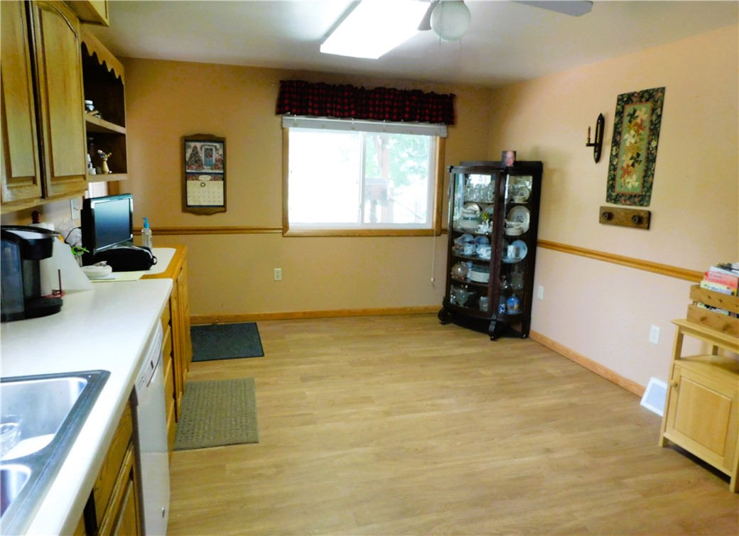 500 College Avenue E