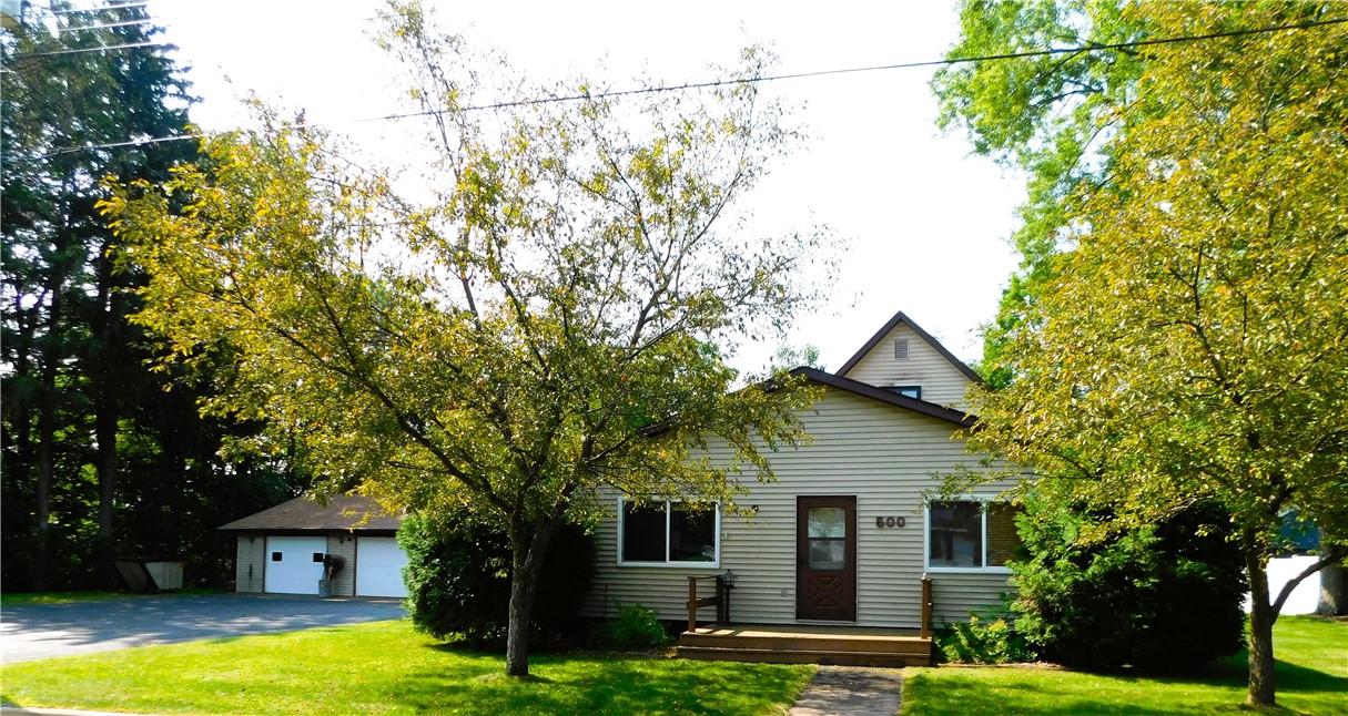 500 College Avenue E