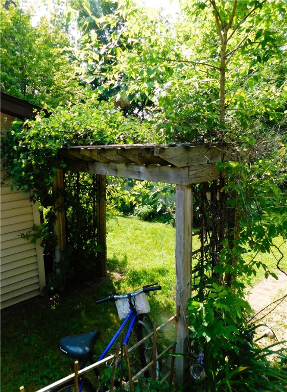 500 College Avenue E