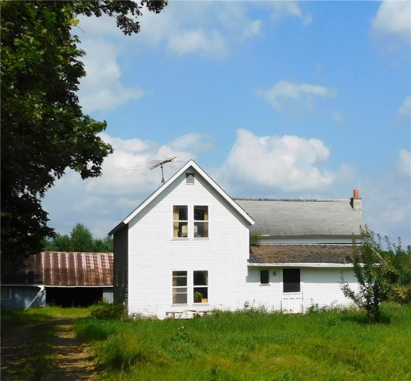 W7360 Old 8 Road