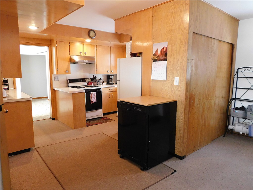 507 Worden Avenue W
