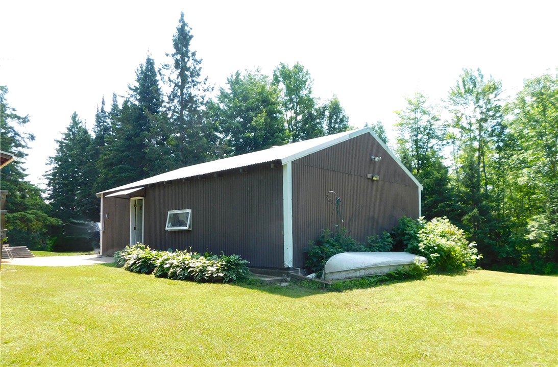 2801 N Bugyie Boulevard