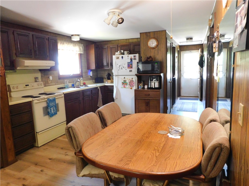 2801 N Bugyie Boulevard