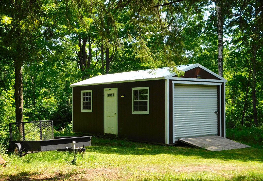 2801 N Bugyie Boulevard