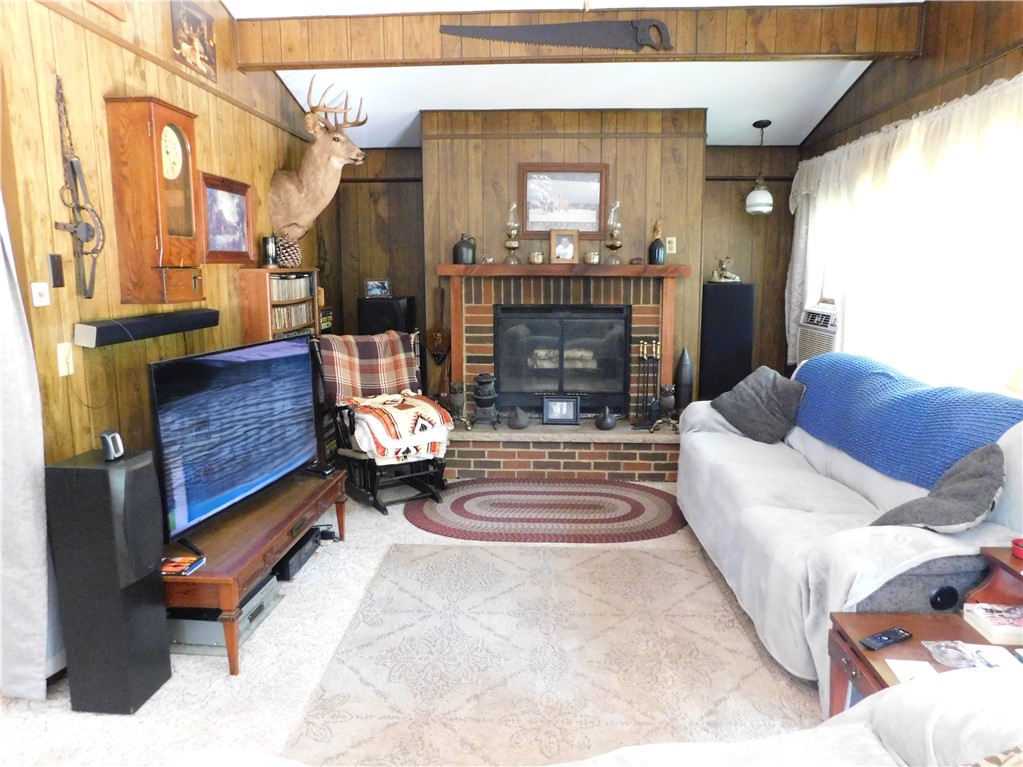 2801 N Bugyie Boulevard