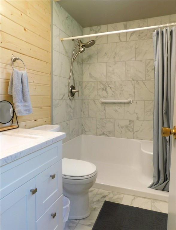 2801 N Bugyie Boulevard