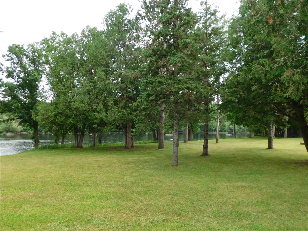 708 Phillips Avenue E