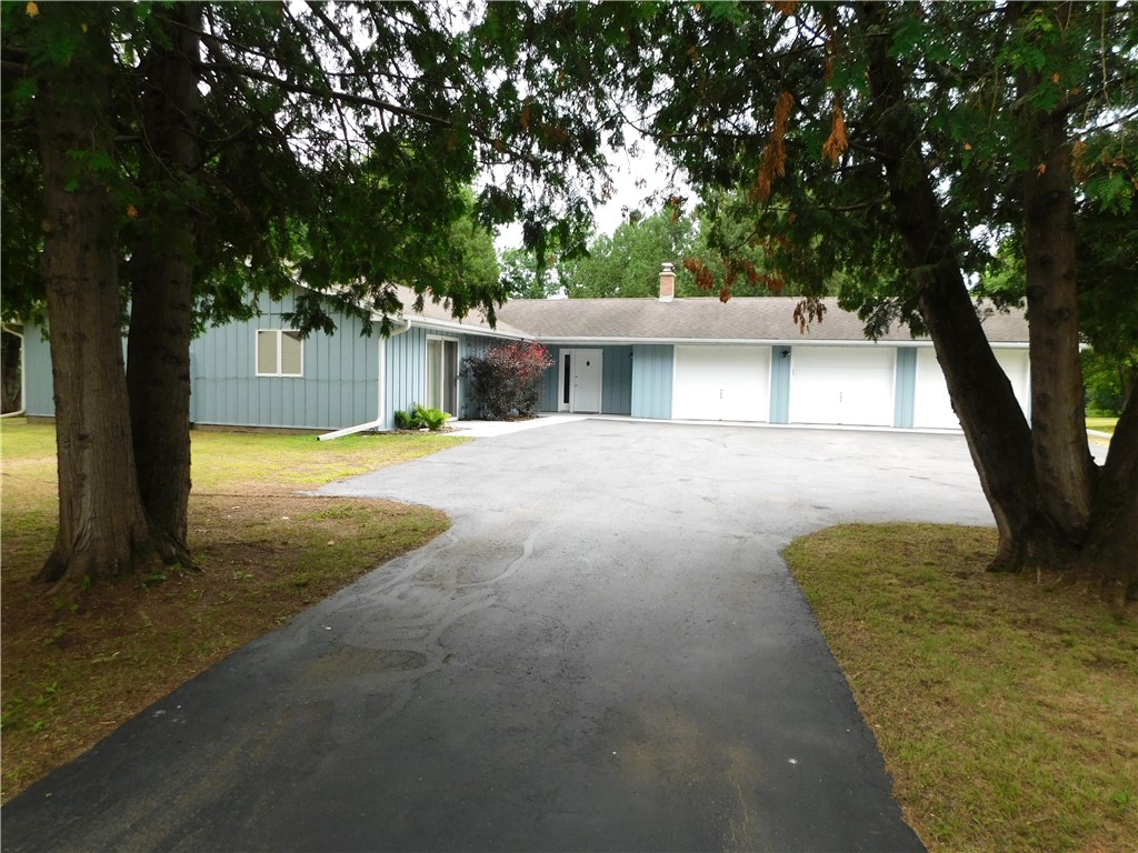 708 Phillips Avenue E