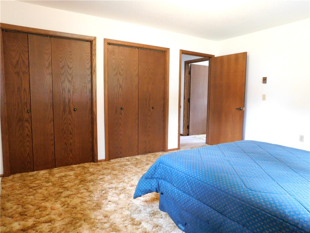 708 Phillips Avenue E