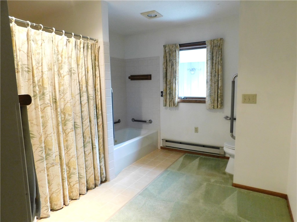 708 Phillips Avenue E