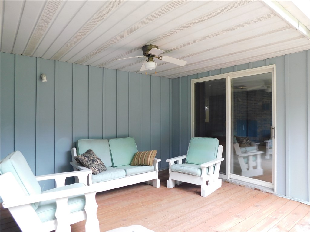 708 Phillips Avenue E