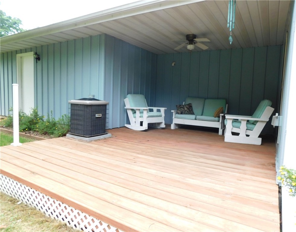 708 Phillips Avenue E