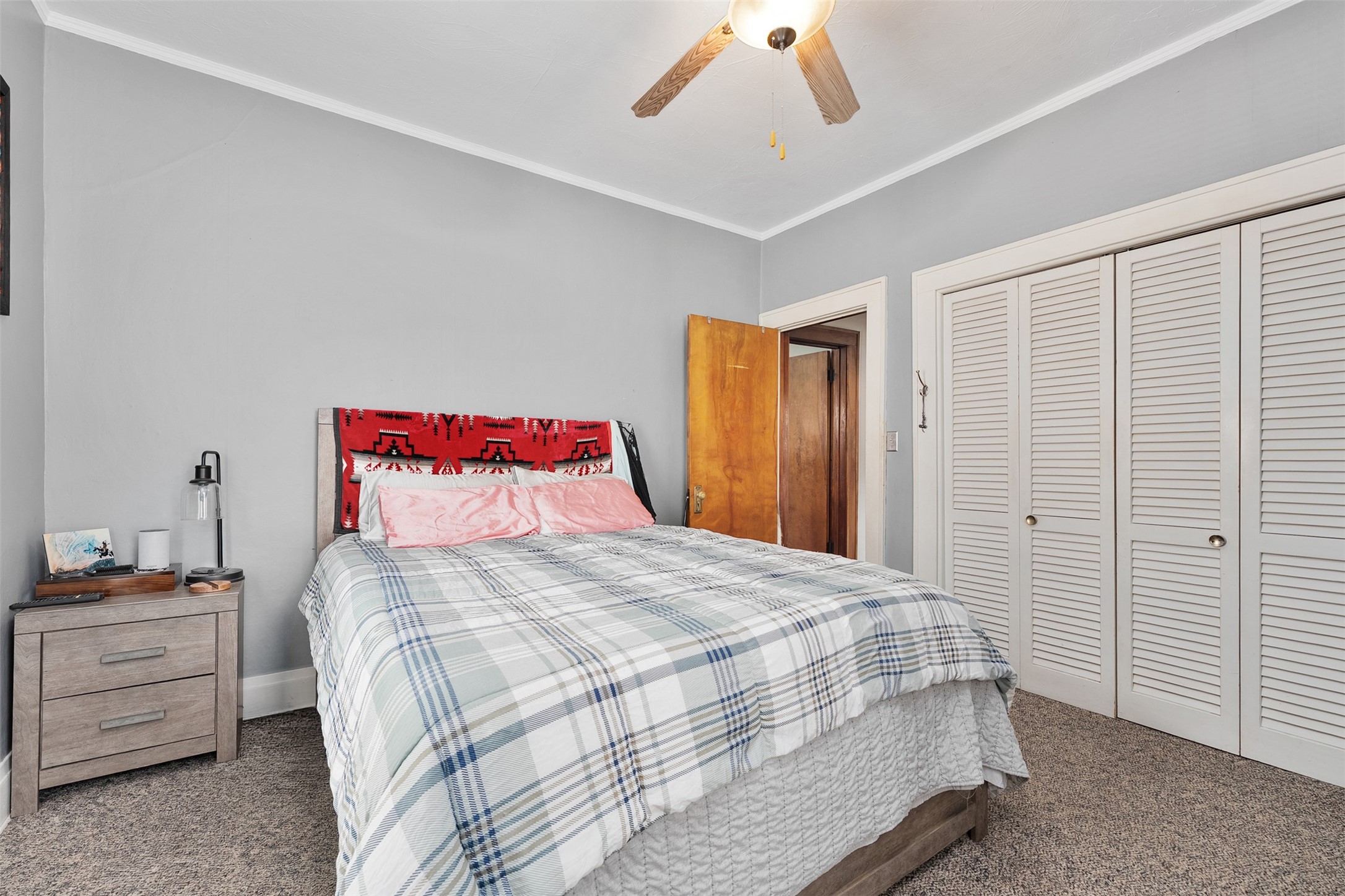 416 W 4th Street N