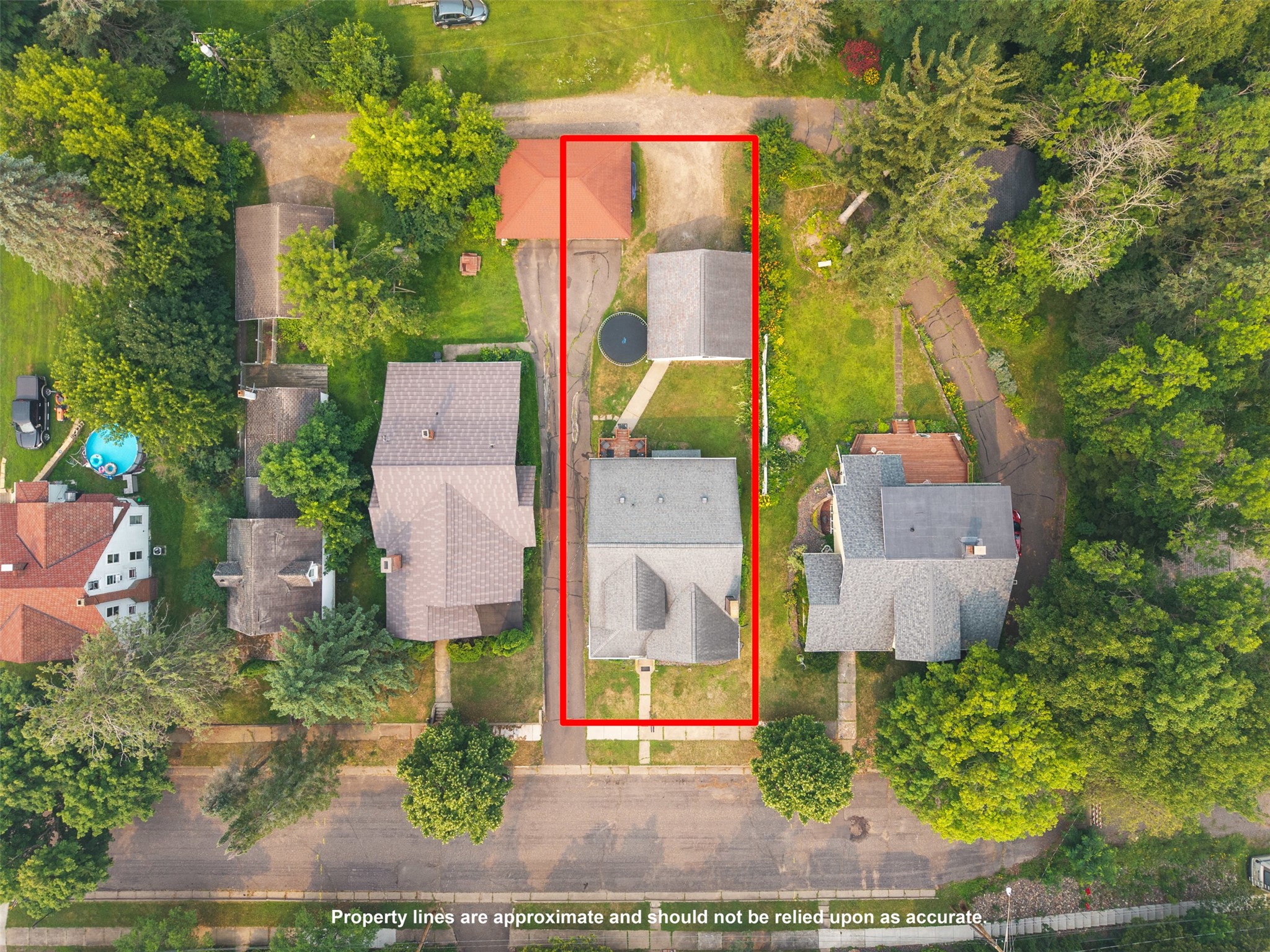 416 W 4th Street N
