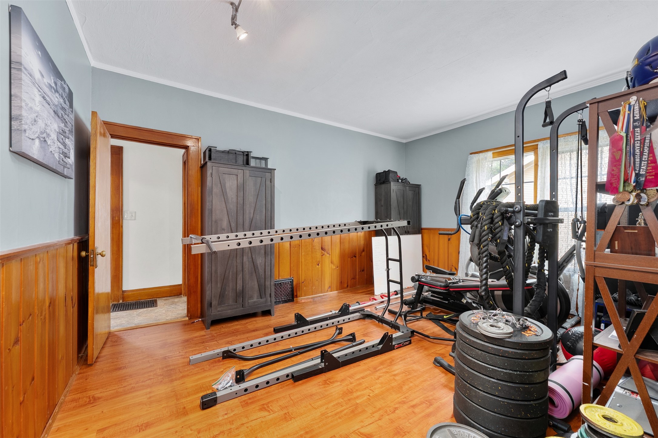 416 W 4th Street N