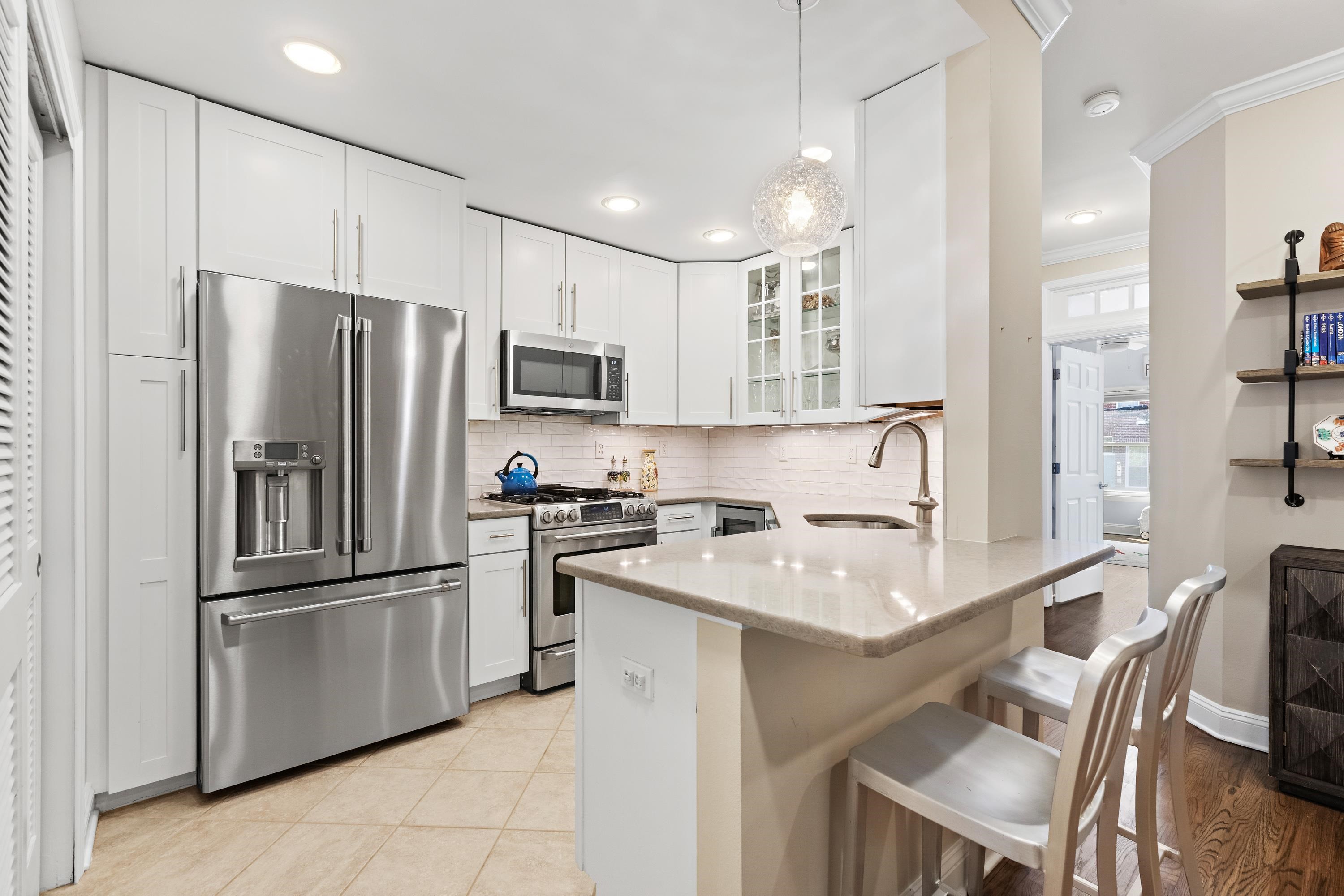 227 MADISON ST Unit: 1