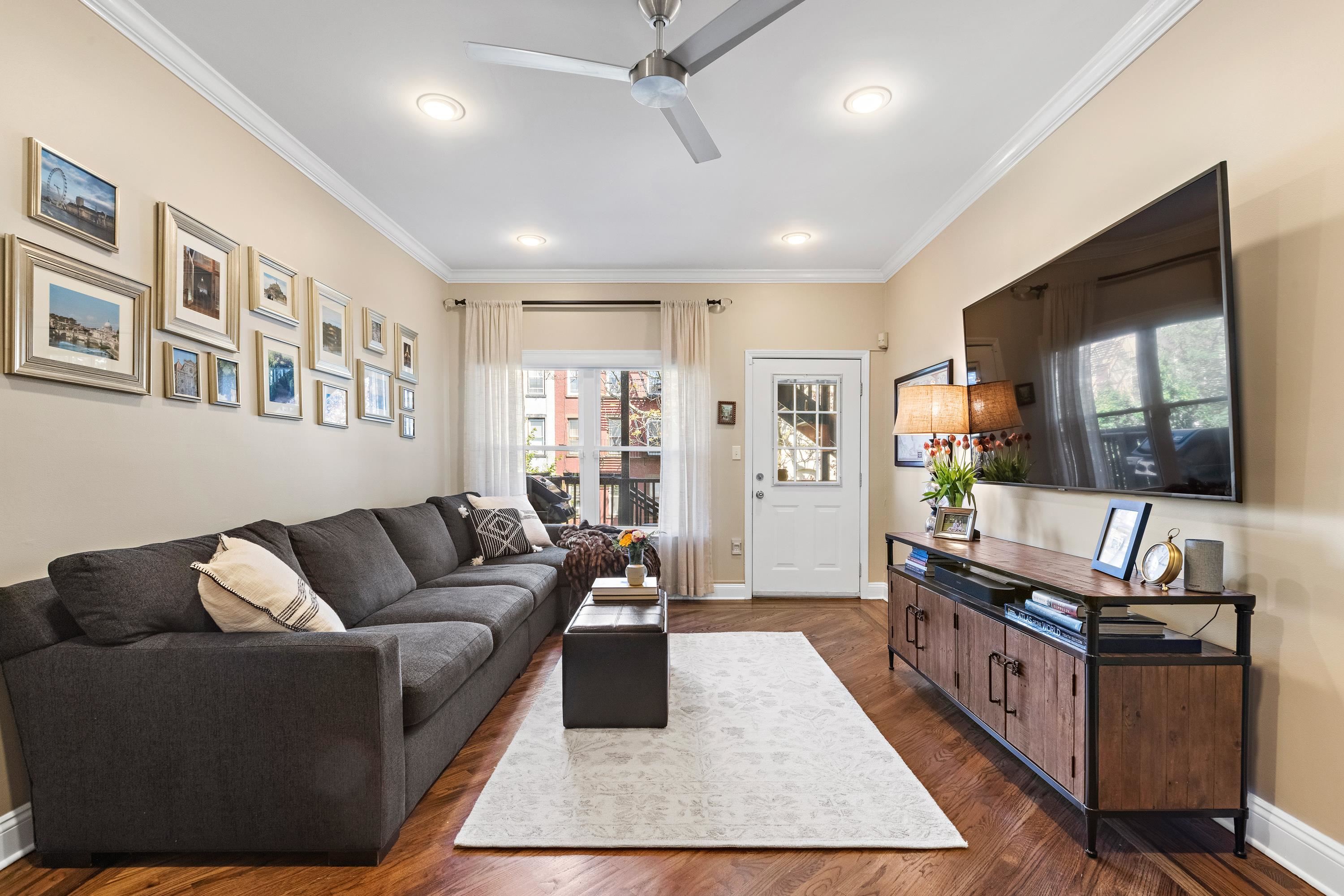 227 MADISON ST Unit: 1