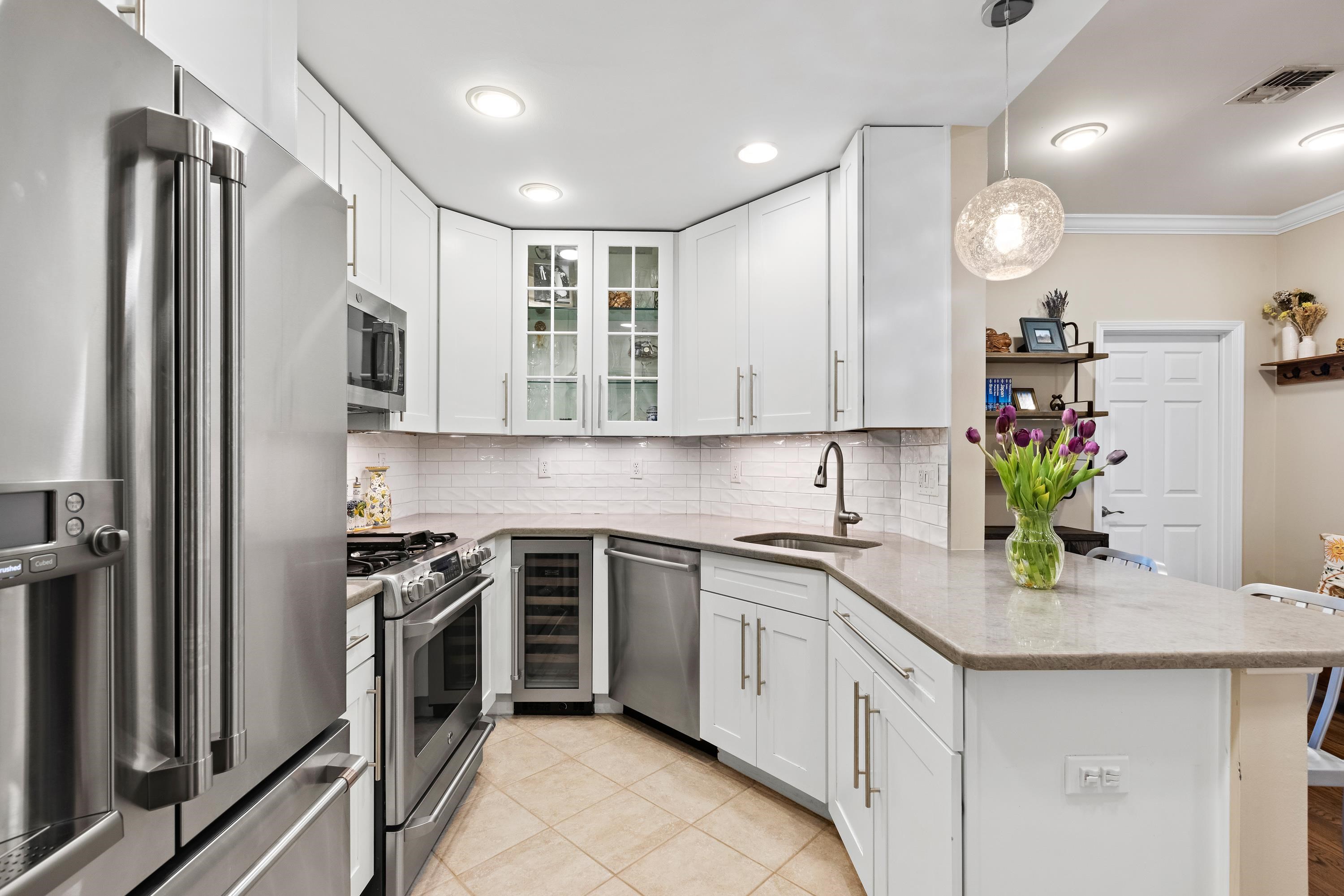 227 MADISON ST Unit: 1