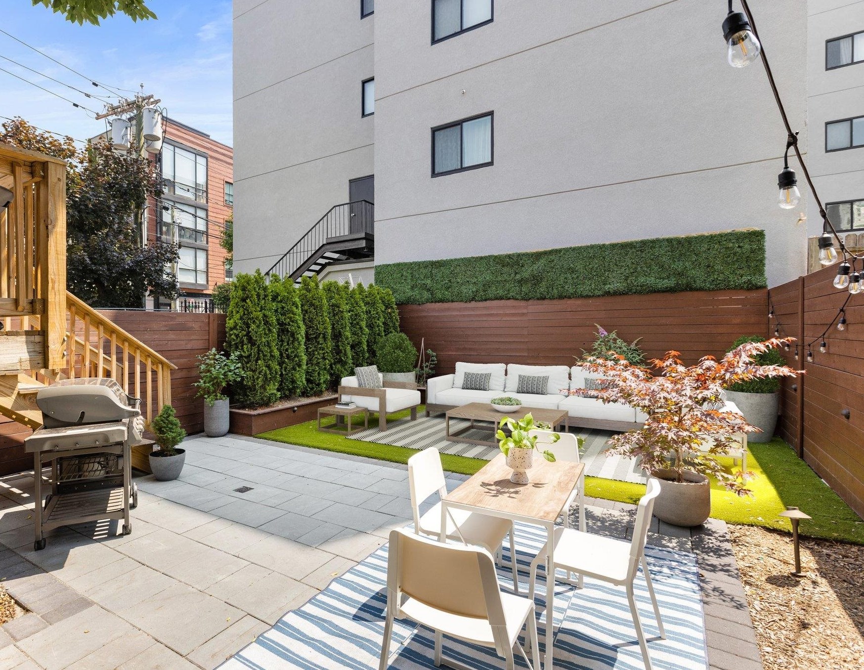 421 MADISON ST Unit: 1