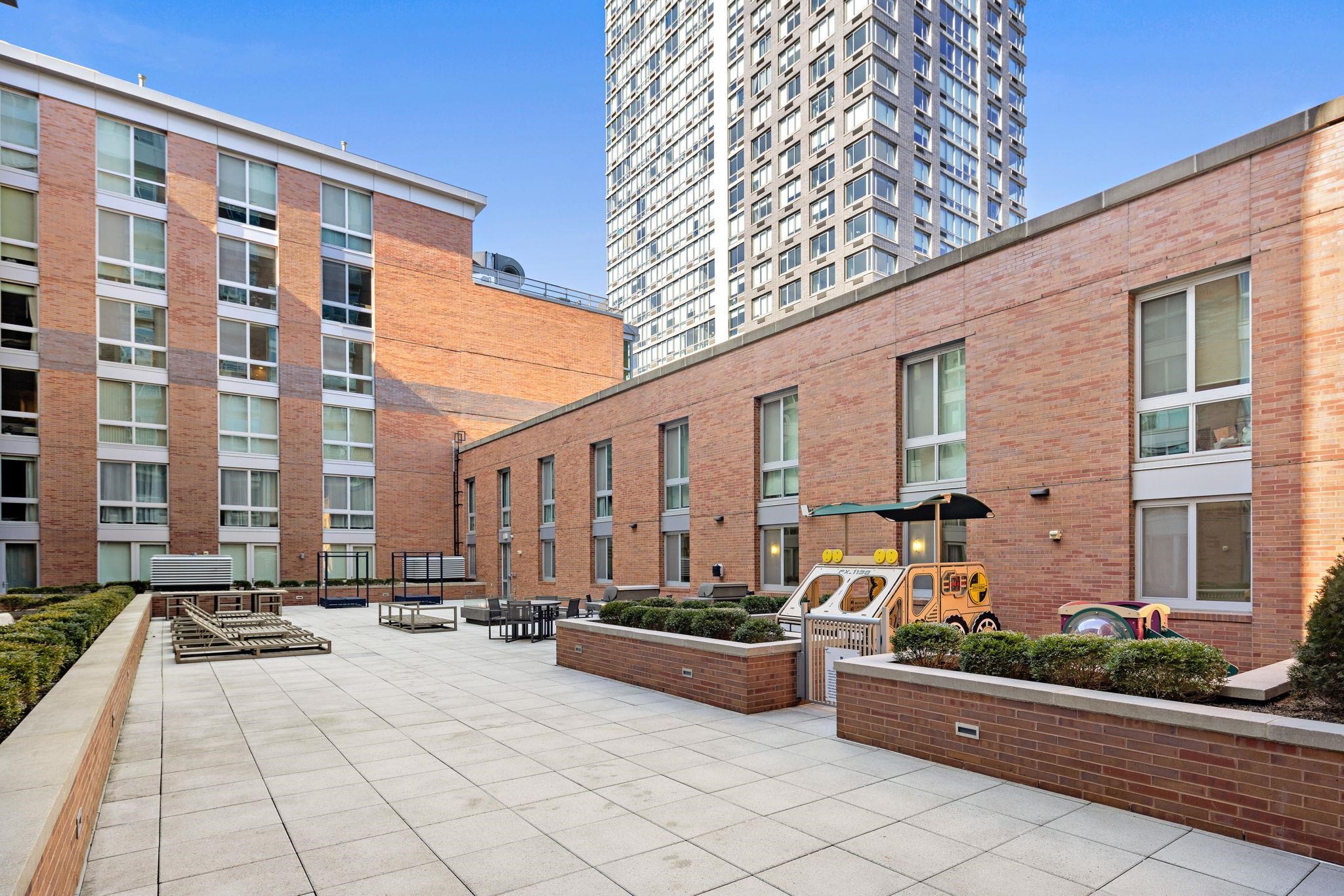 201 LUIS M MARIN BLVD Unit: PH04