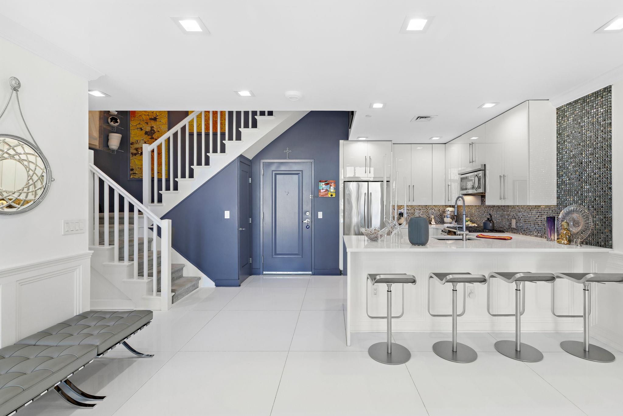 201 LUIS M MARIN BLVD Unit: PH04