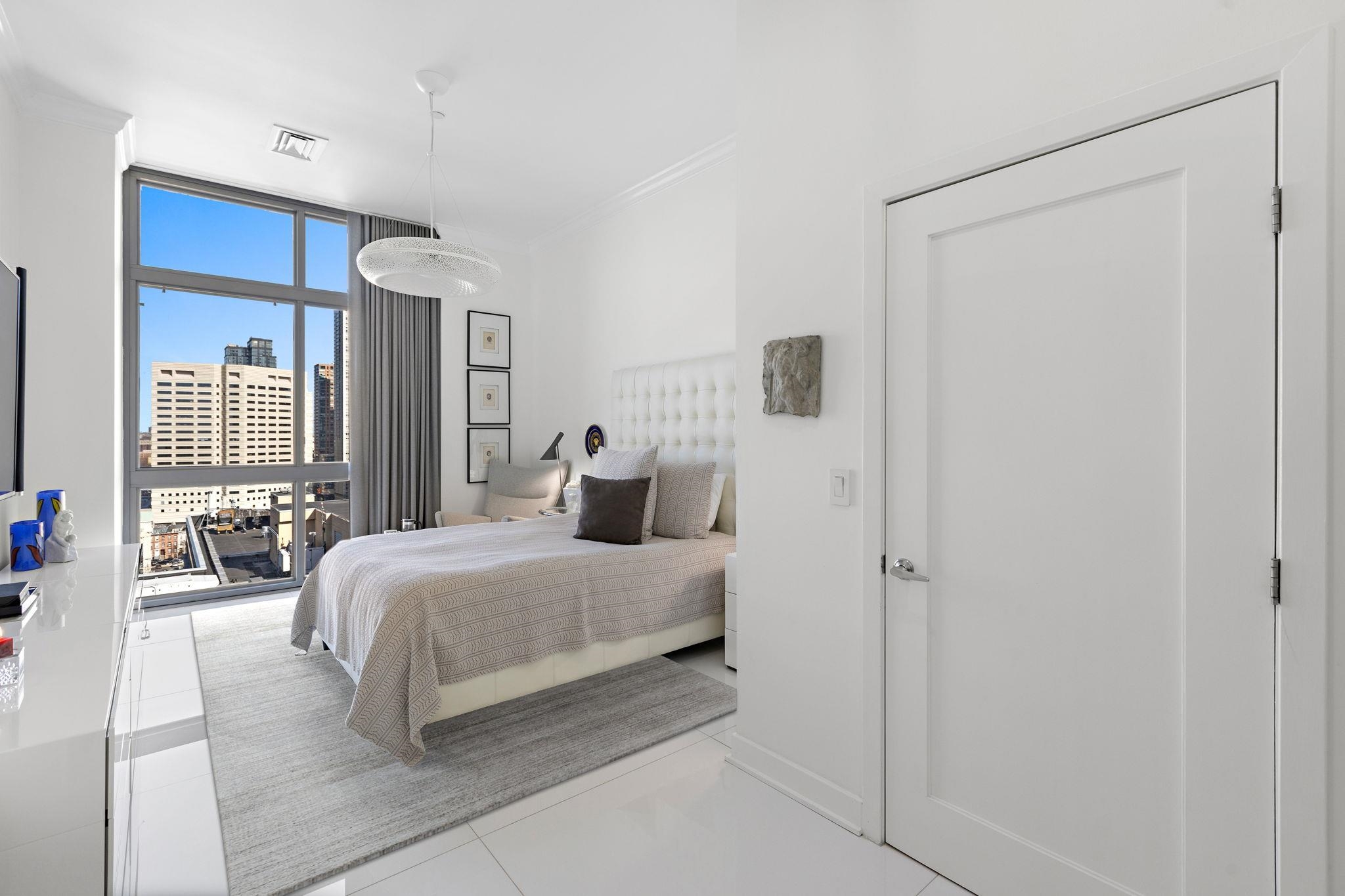 201 LUIS M MARIN BLVD Unit: PH04