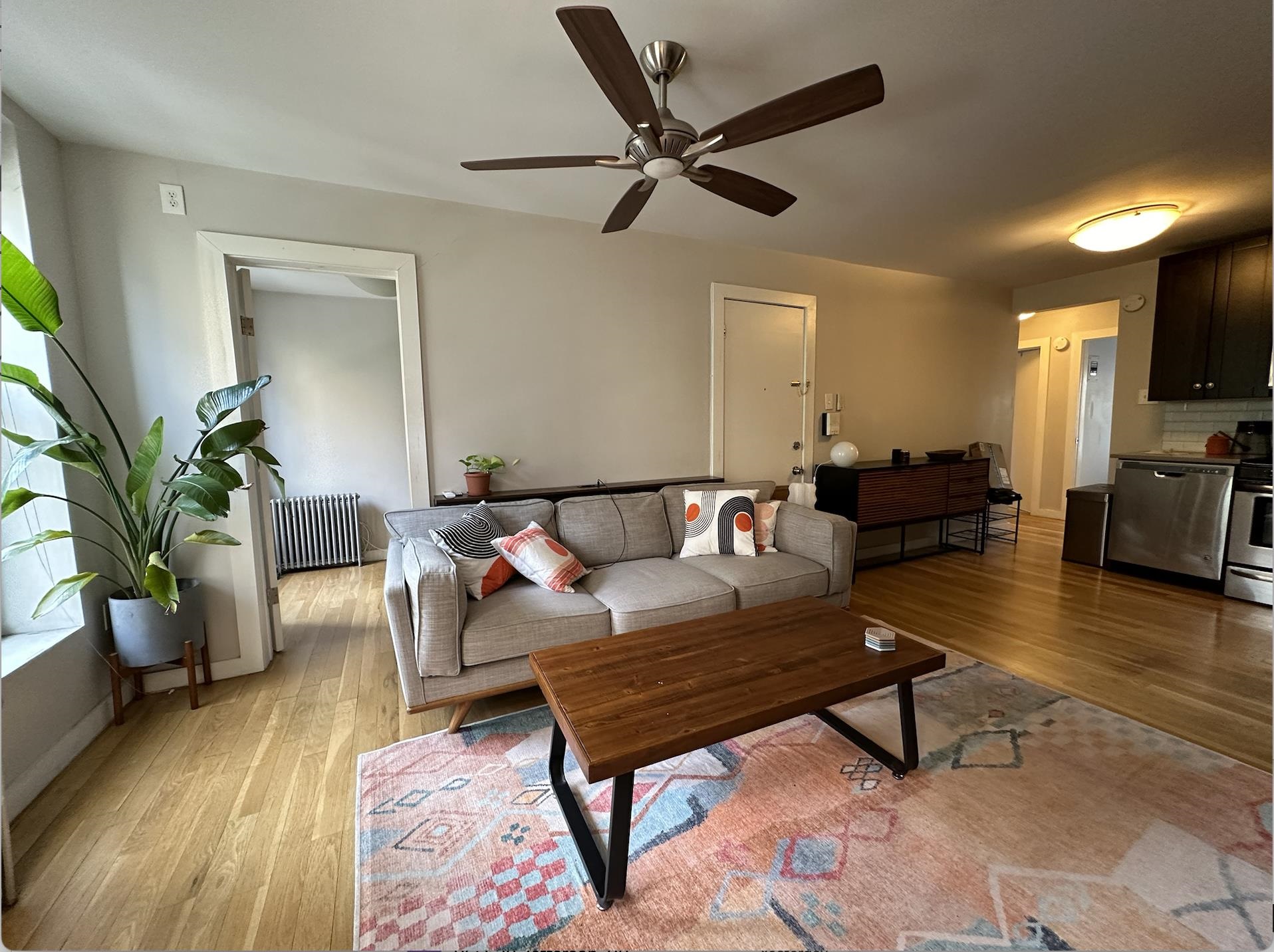 214 GRAND ST Unit: 2