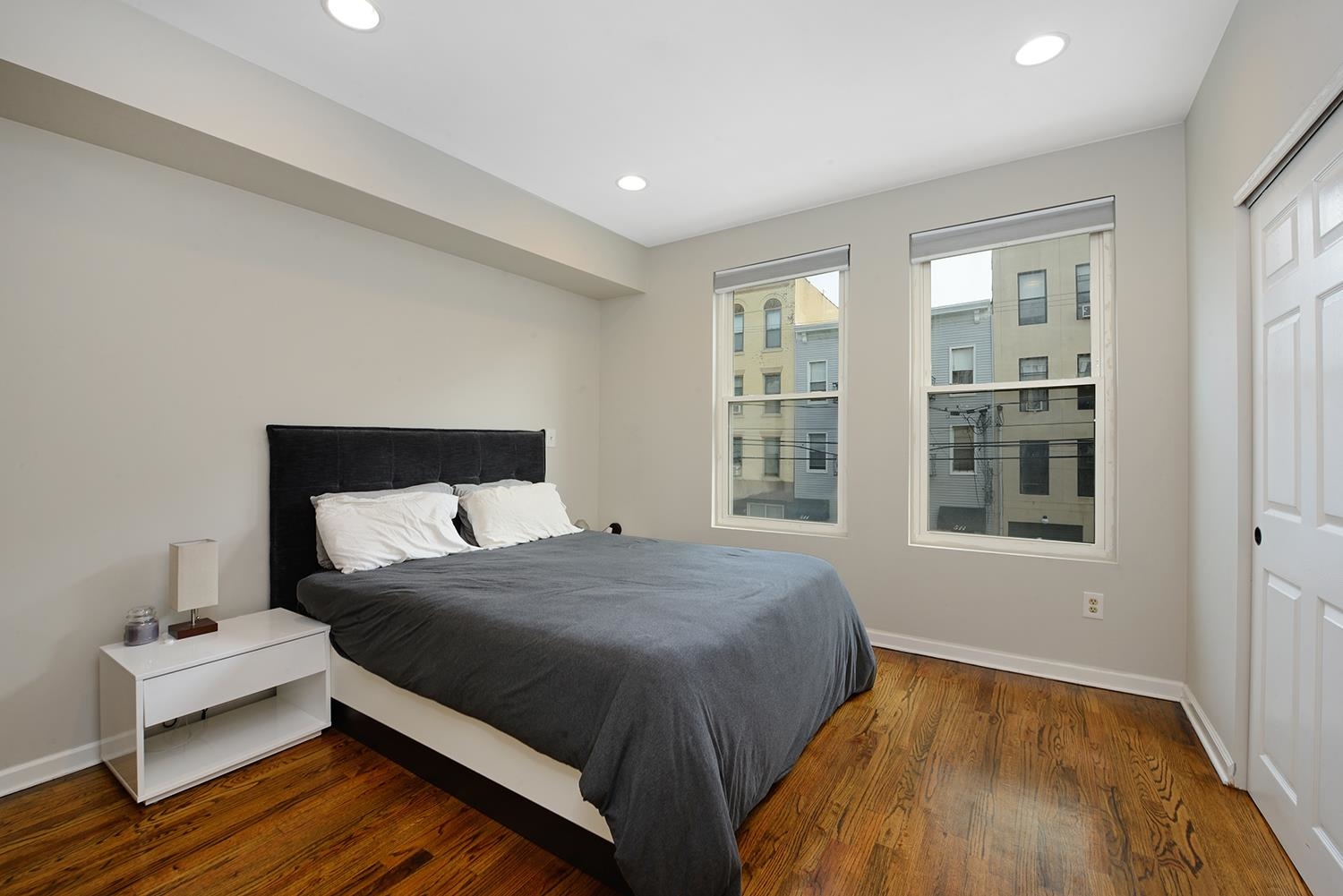 510 MONROE ST Unit: 205