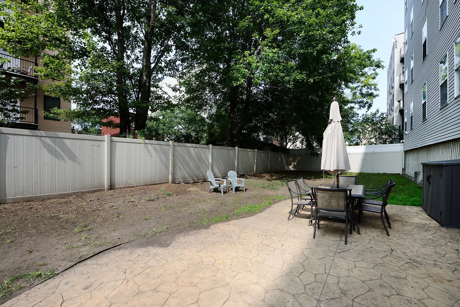 510 MONROE ST Unit: 205