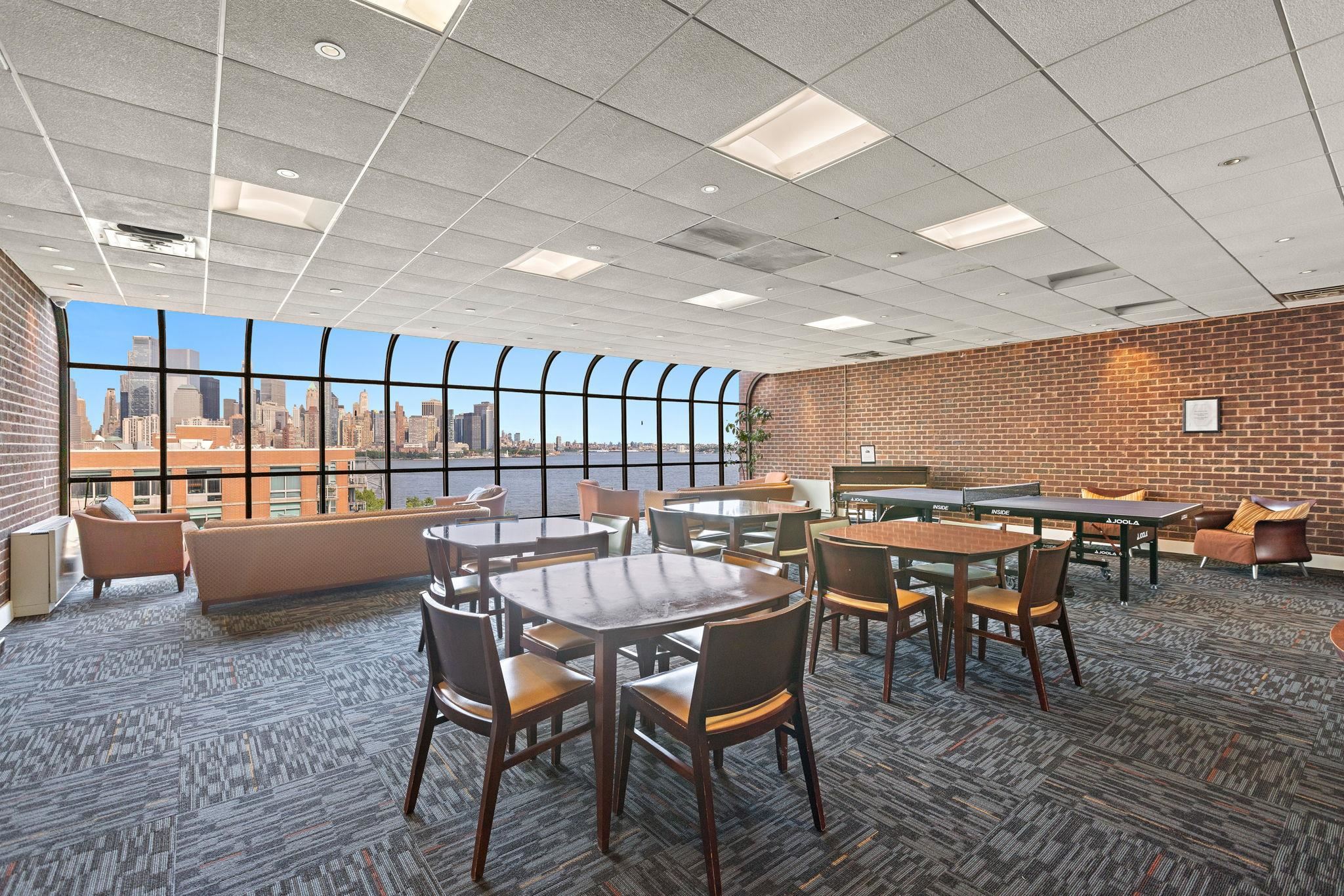 1 GREENE ST Unit: 7-10