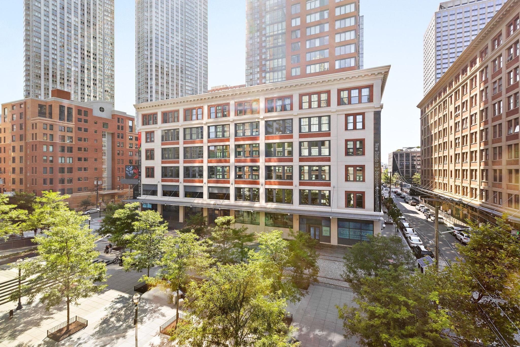 10 PROVOST ST Unit: 416