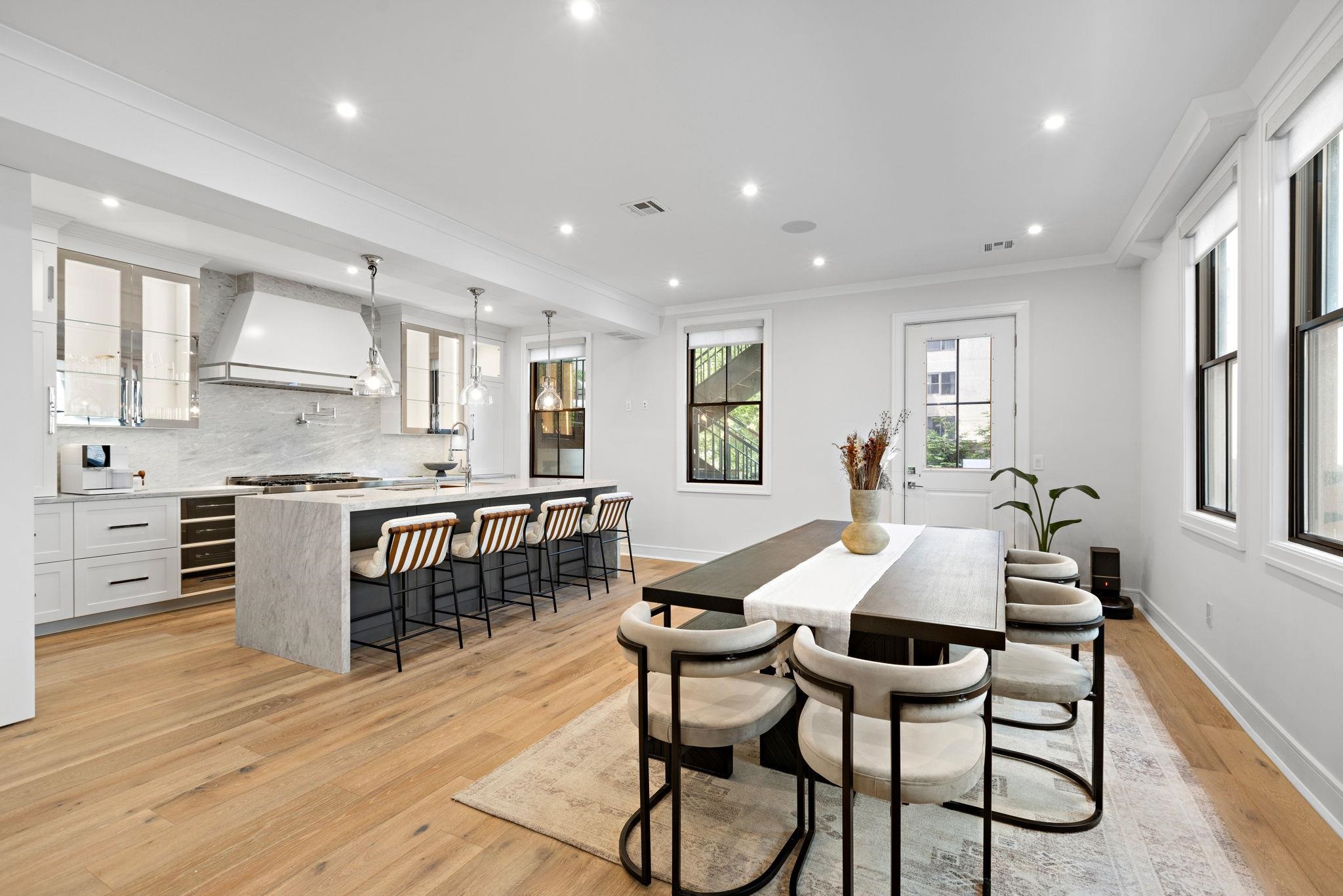 92 JEFFERSON ST Unit: 1