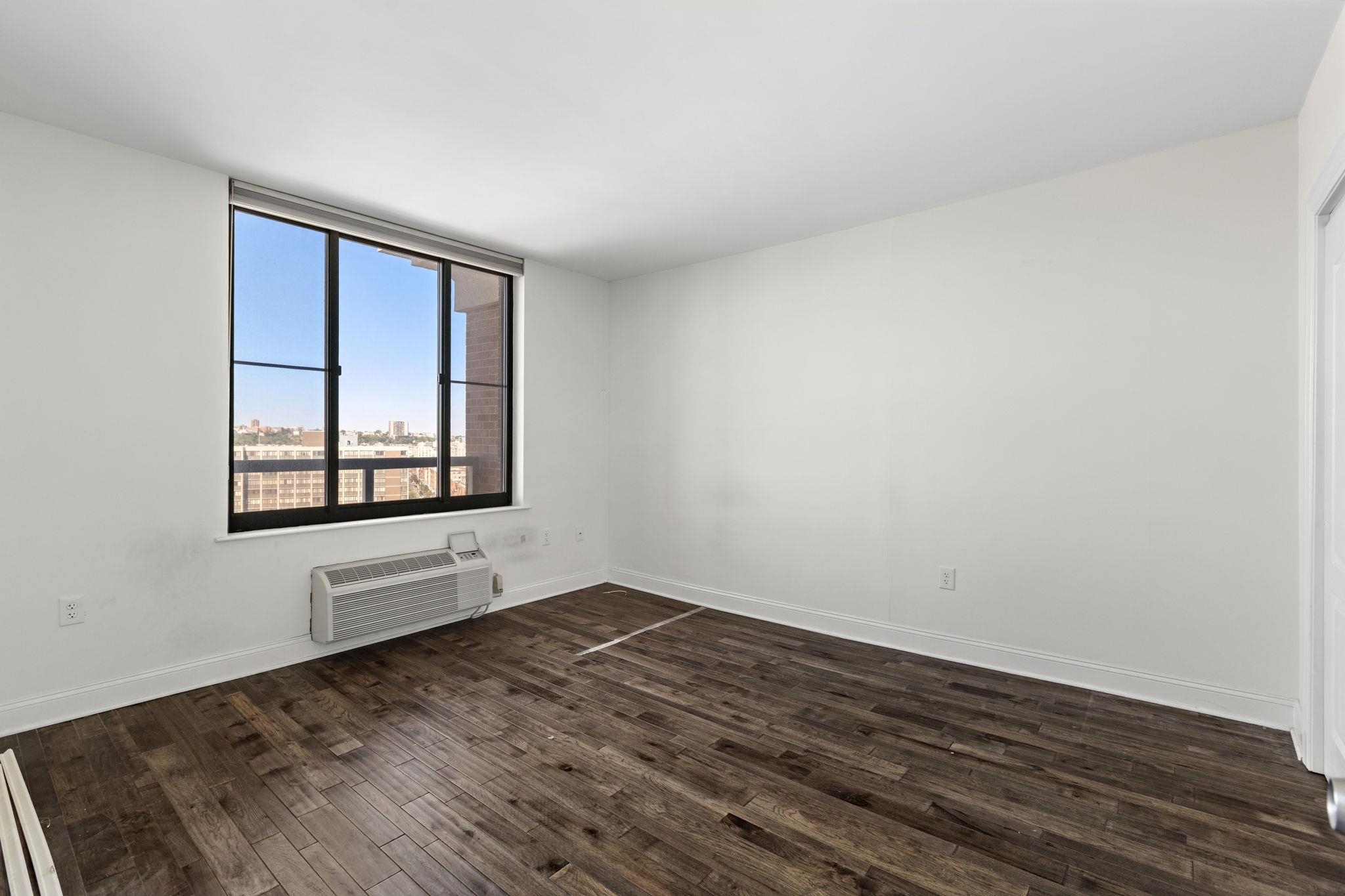 415 NEWARK ST Unit: 12C