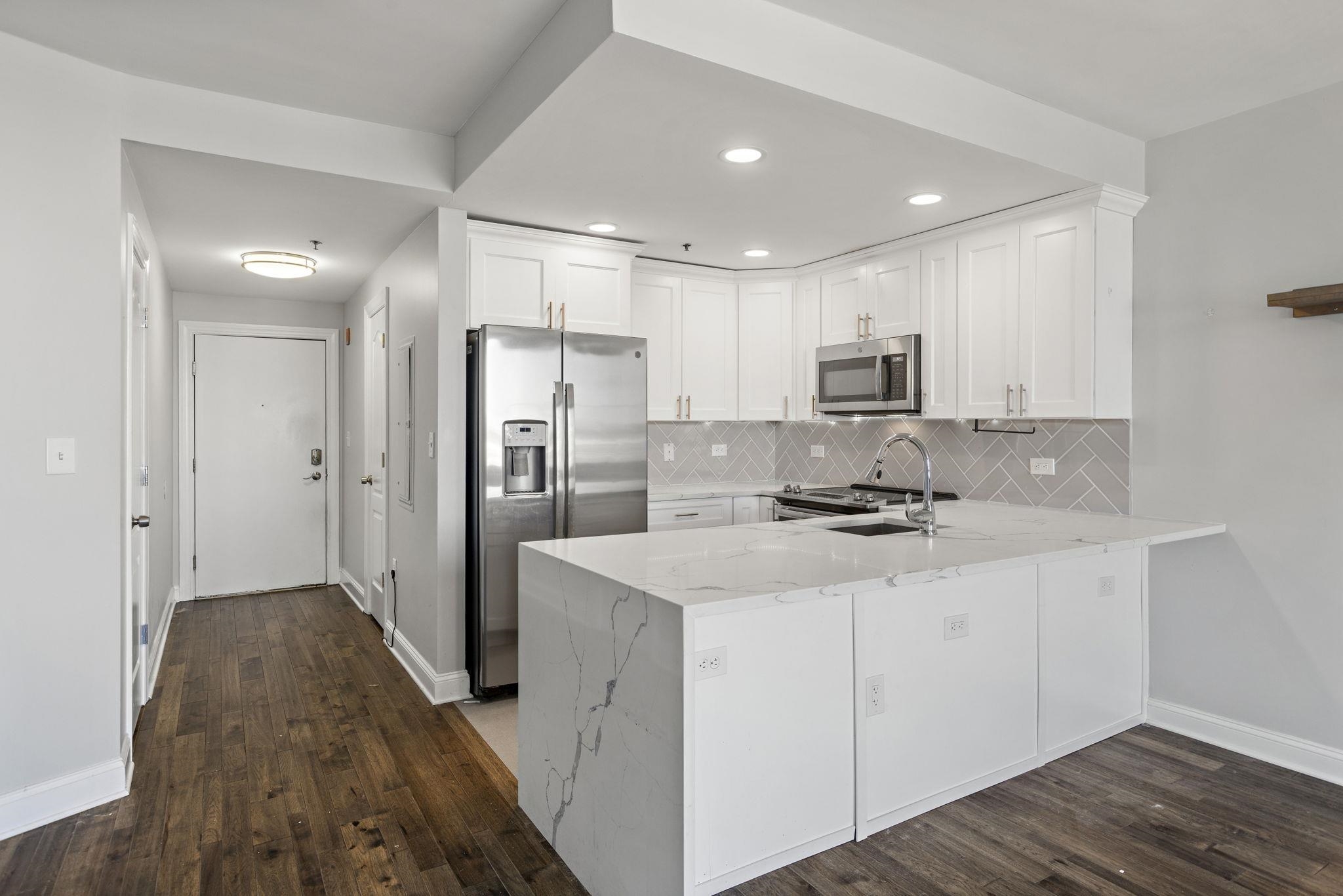 415 NEWARK ST Unit: 12C