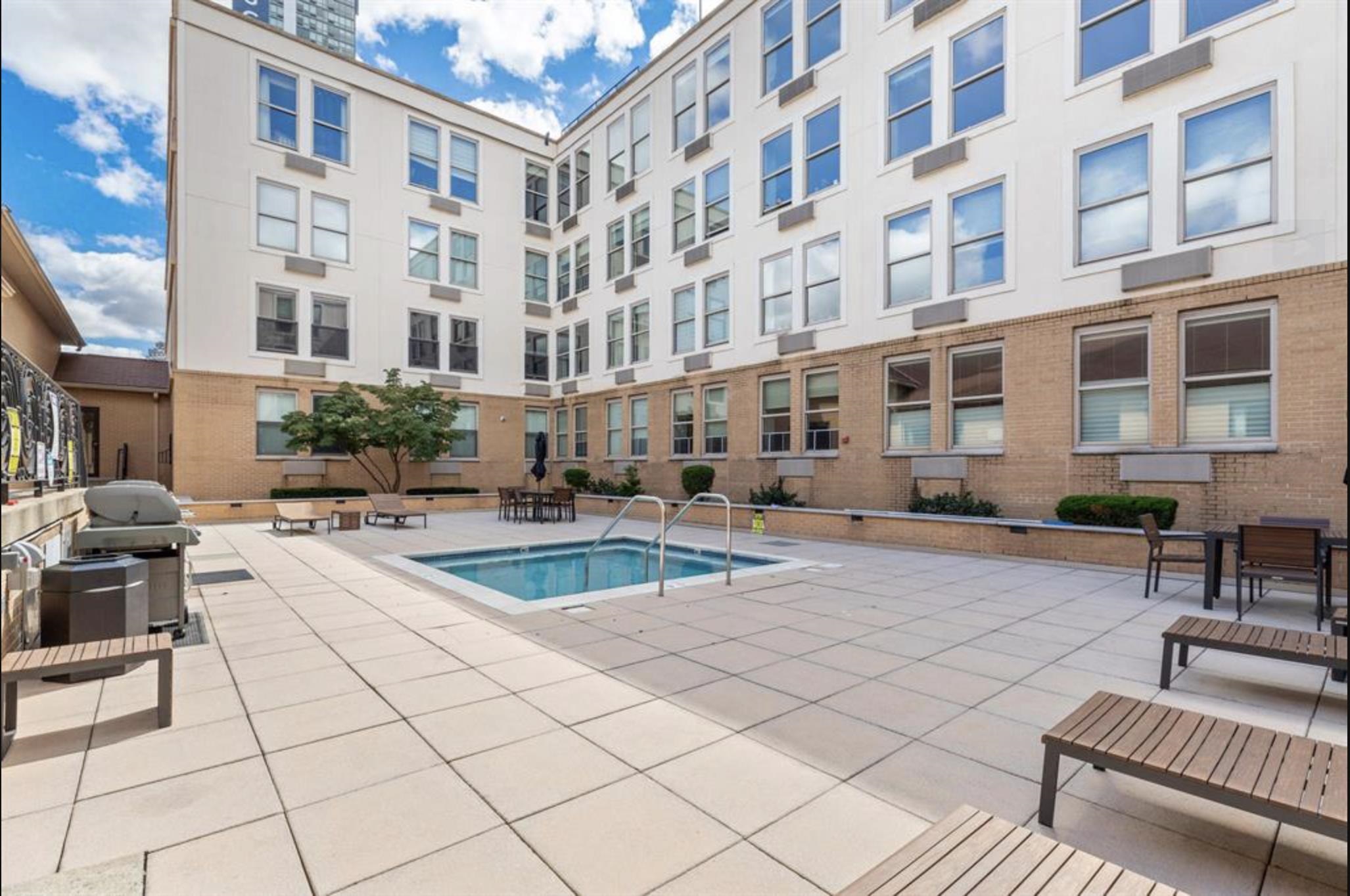 10 REGENT ST Unit: 801