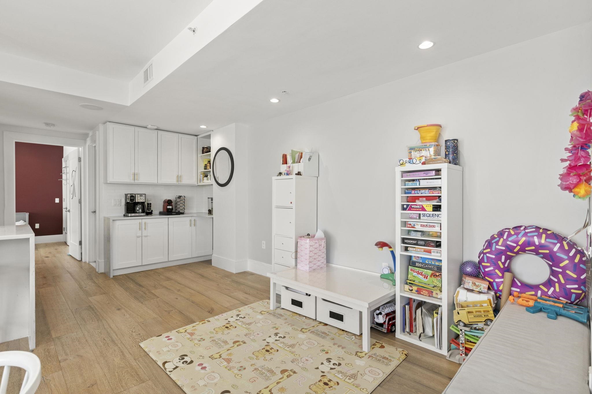 722 JEFFERSON ST Unit: 5C