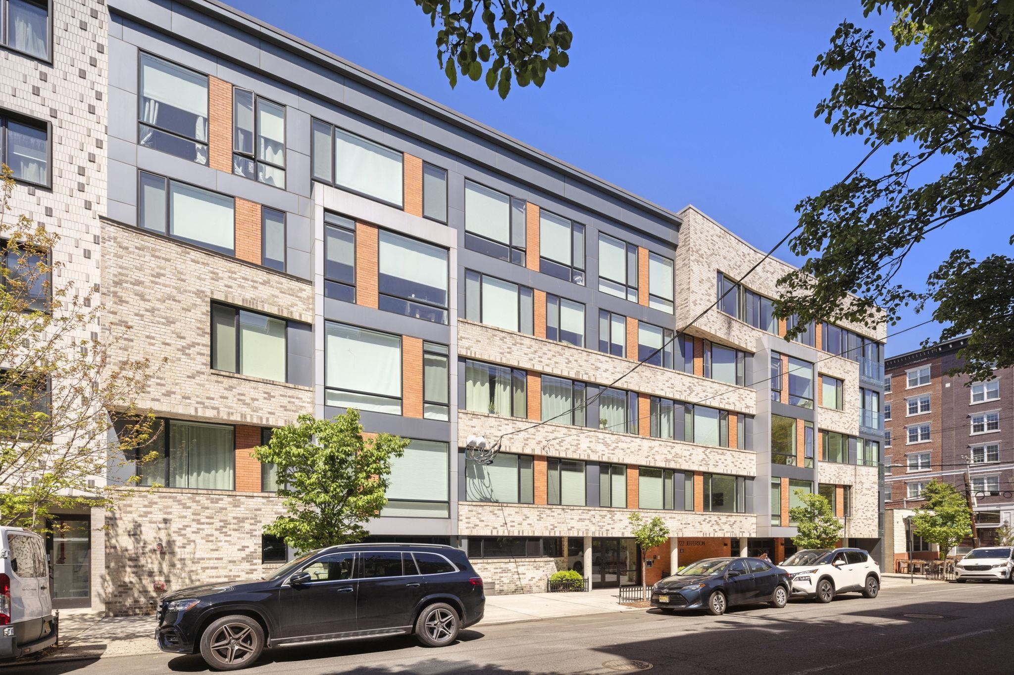 722 JEFFERSON ST Unit: 5C