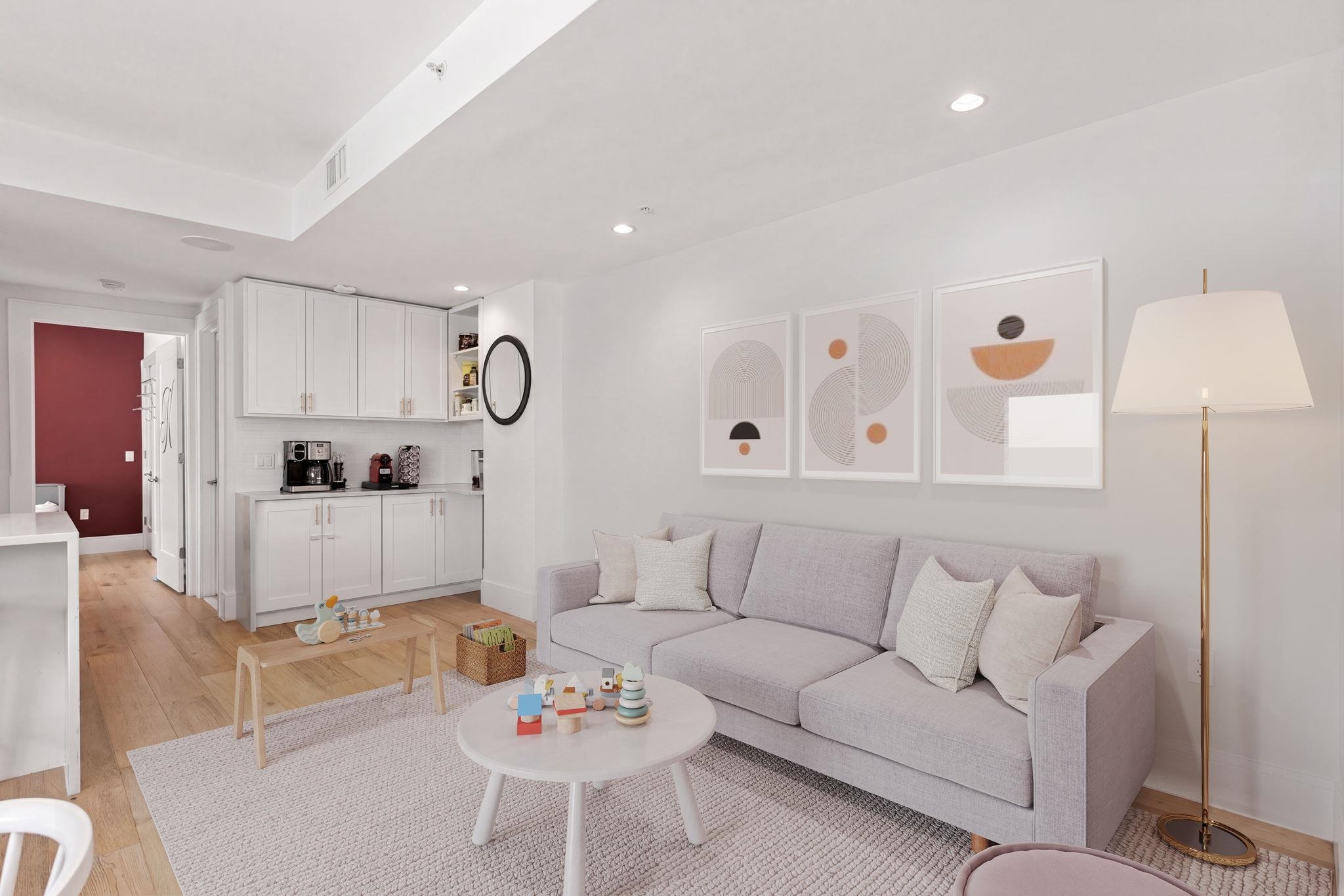 722 JEFFERSON ST Unit: 5C