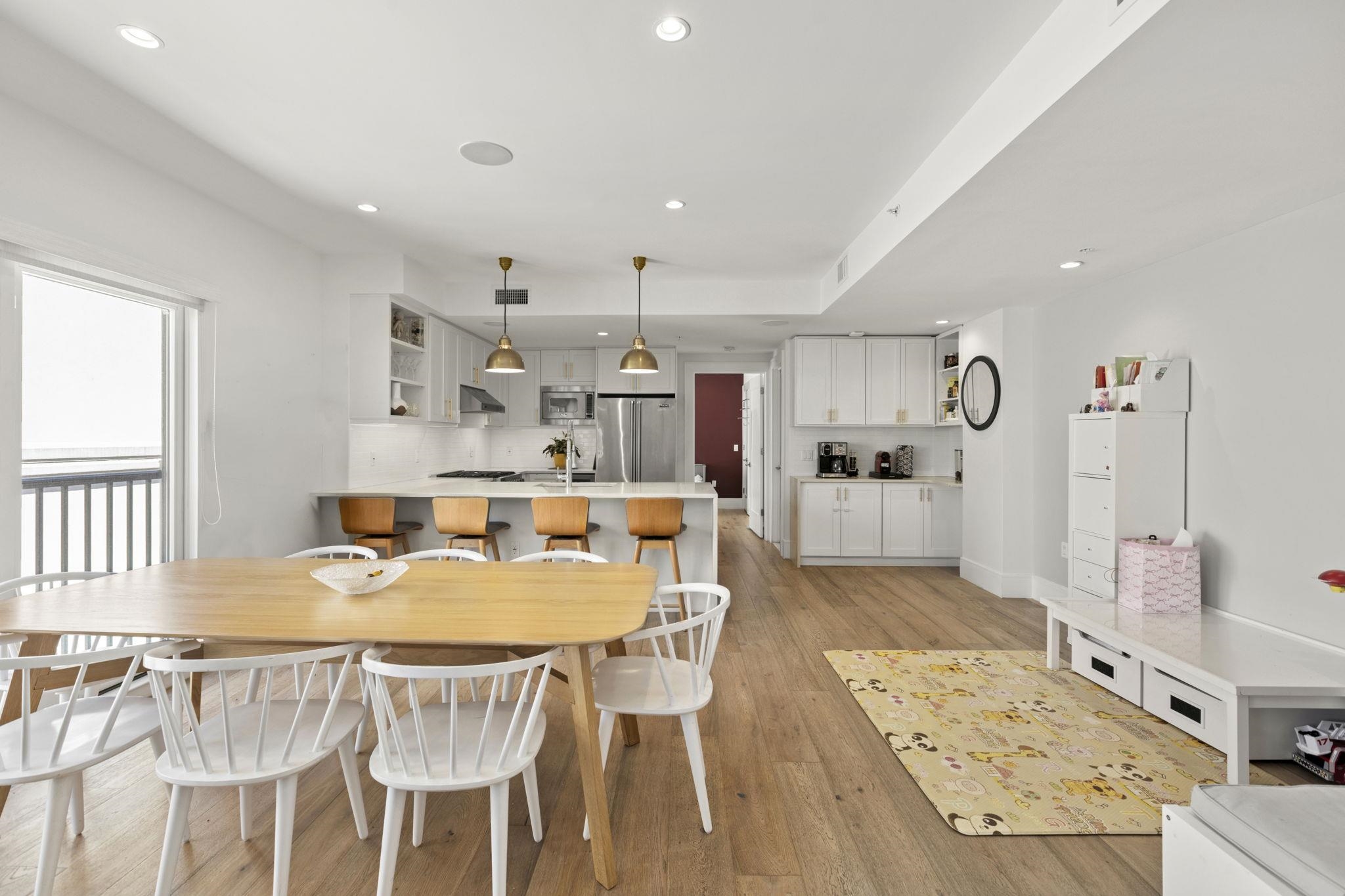 722 JEFFERSON ST Unit: 5C