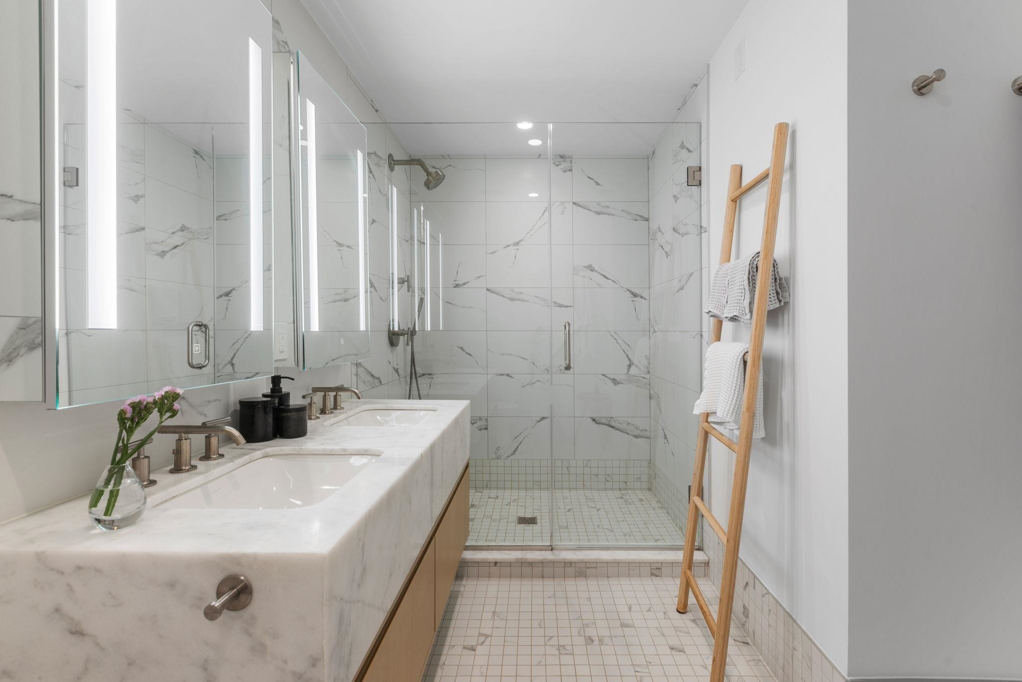 731 CLINTON ST Unit: 31