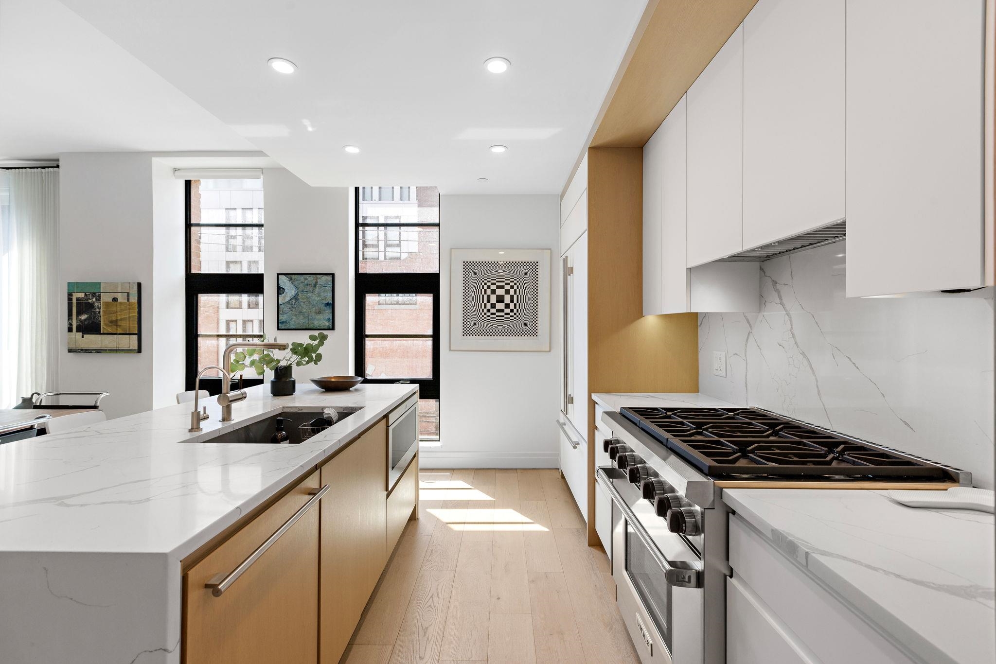 731 CLINTON ST Unit: 31
