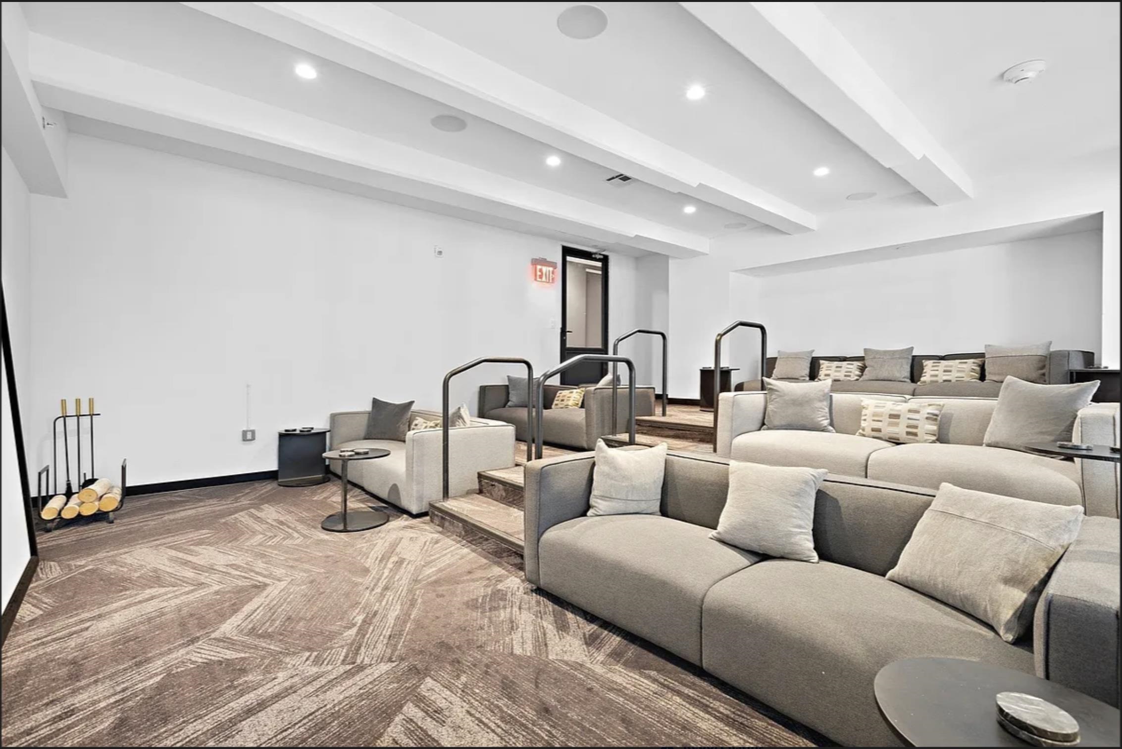 720 CLINTON ST Unit: 213