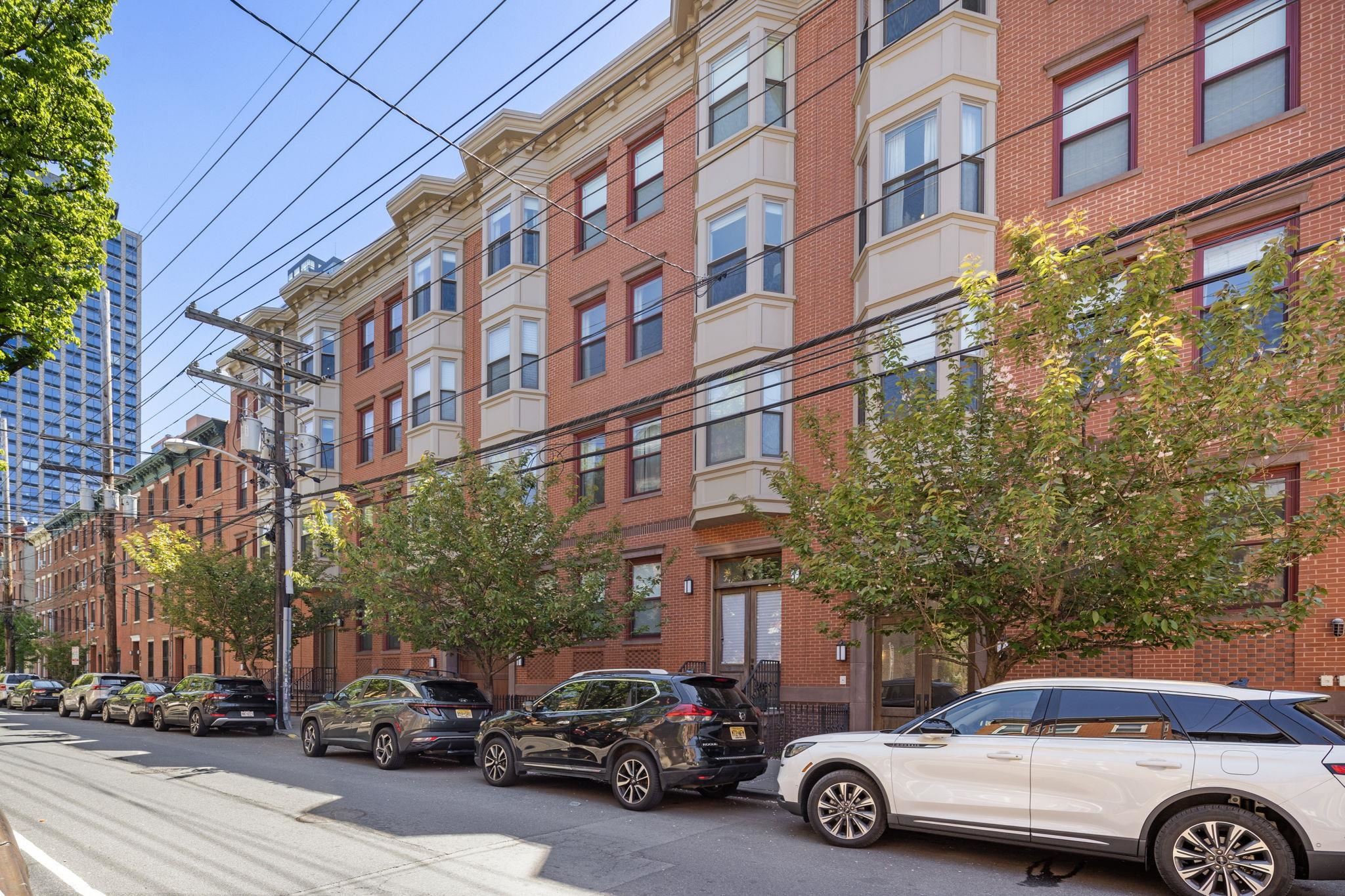 231 1ST ST