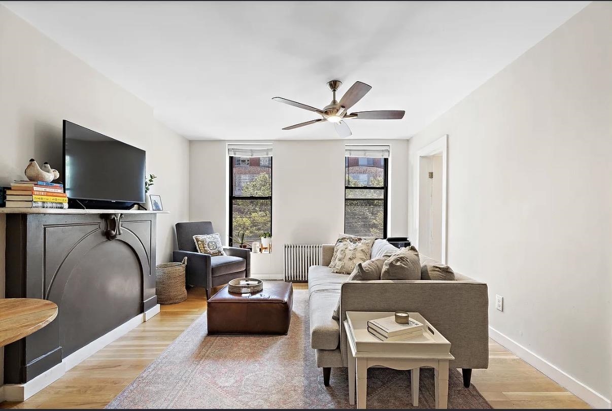 214 GRAND ST Unit: 2